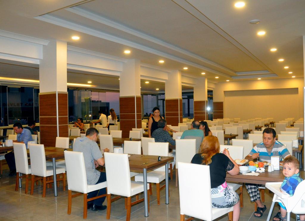 Comfort Ada Class Hotel 쿠사다시 외부 사진