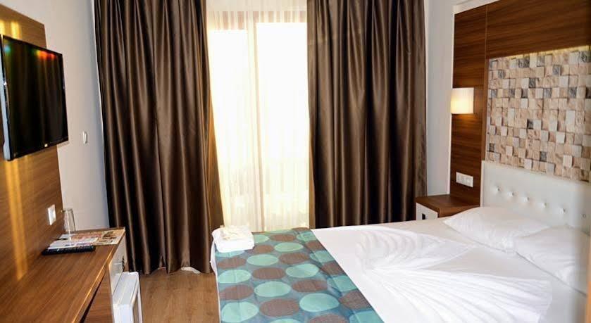 Comfort Ada Class Hotel 쿠사다시 외부 사진